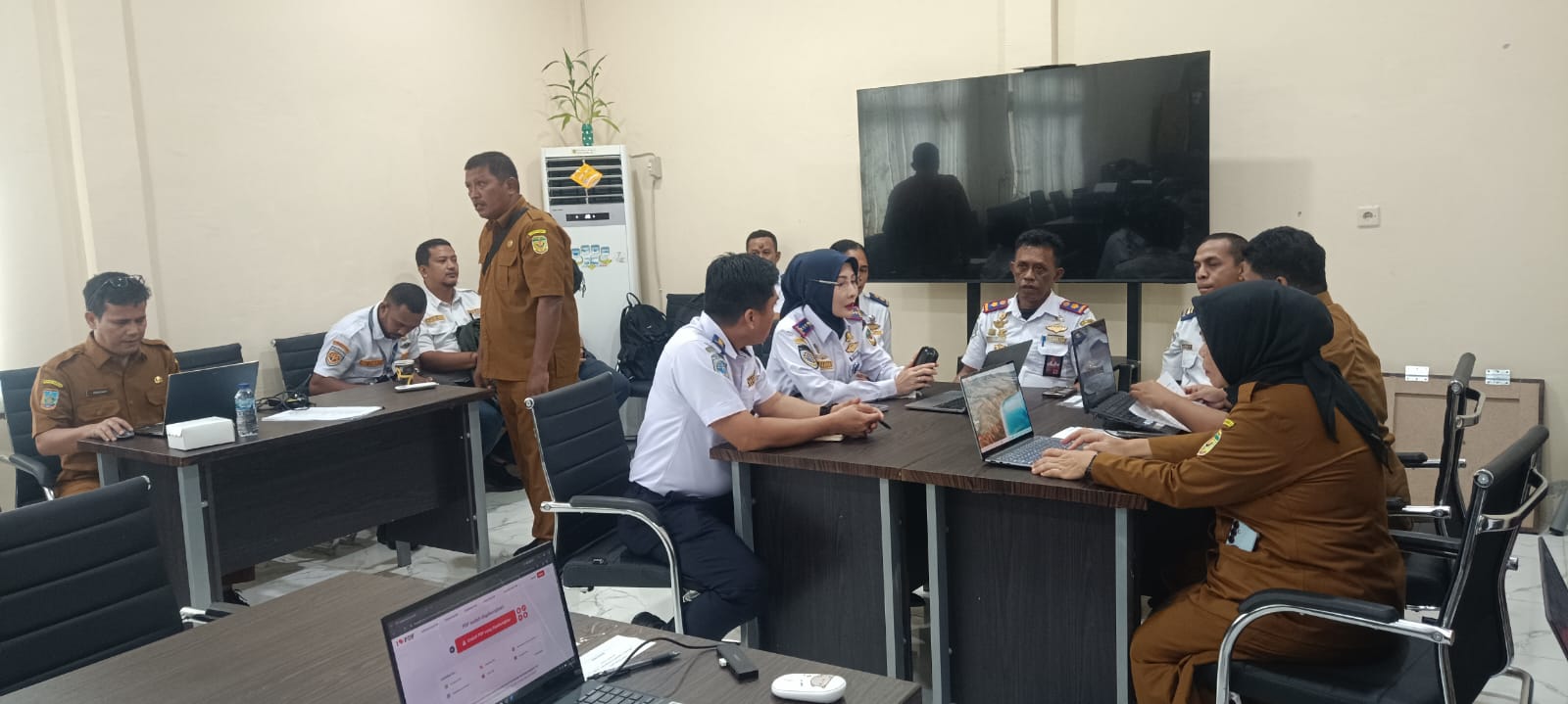 Monitoring dan Evaluasi Pelaksanaan Pengadaan Barang/Jasa Perangkat Daerah Kabupaten Mimika Tahun Anggaran 2026